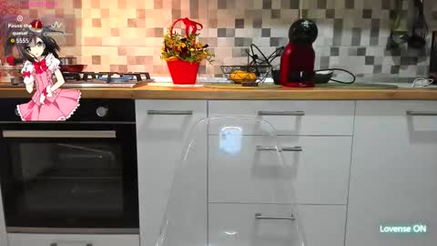 eveeevian online show from 09/29/25, 05:18