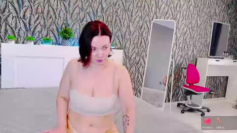 EveLibston online show from 06/05/26, 02:51
