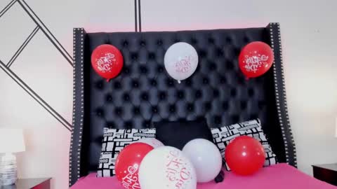 Evelin online show from 02/14/25, 12:47