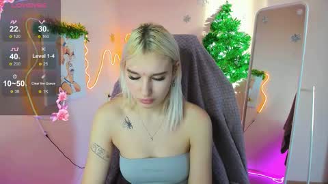 Evelina online show from 01/18/26, 03:43