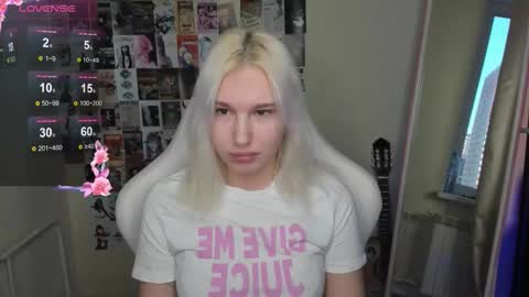 Evelina online show from 02/26/26, 11:53