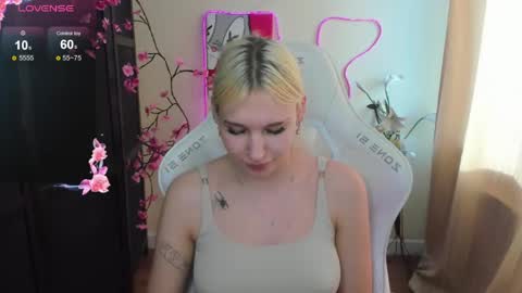Evelina online show from 05/20/26, 01:12