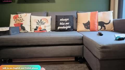 Snapshot of eveline_beauty_kitty chatting on 01/09/26, 02:09 Eveline online show from 01/09/26, 02:09