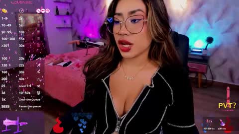 Eveline  online show from 09/24/25, 08:01