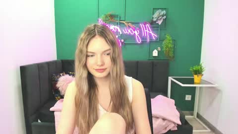 Snapshot of evelineamore chatting on 06/03/26, 08:50 Eveline online show from 06/03/26, 08:50