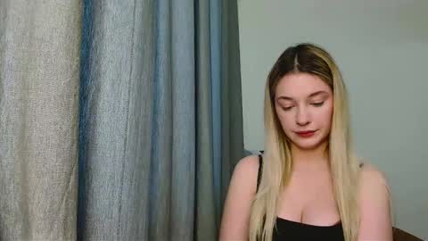 Snapshot of evelinemagnetic chatting on 02/11/26, 03:17 EvelinaMagnetic online show from 02/11/26, 03:17