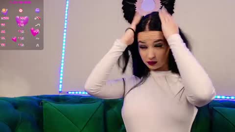 Evelin online show from 07/19/26, 11:03