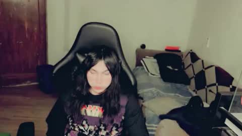 evelyn420521 online show from 04/28/26, 10:09