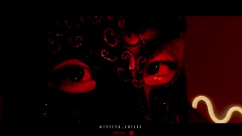 Im Eve or Chelle Next Stream 191224  online show from 01/05/26, 08:23