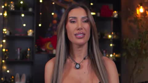 Evelyn online show from 02/24/26, 07:12