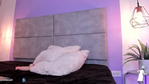 Evelyn  online show from 01/11/25, 04:38