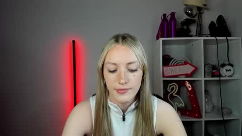 evelynblond online show from 05/26/26, 12:34