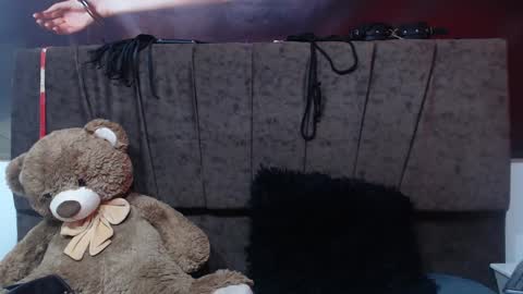 Snapshot of evelynclark111 chatting on 01/14/25, 12:45 evelynclark111 online show from 01/14/25, 12:45