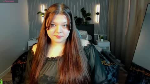 Evelyne Loo online show from 04/29/26, 09:13