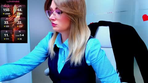 evelyne_rose online show from 01/30/25, 06:35