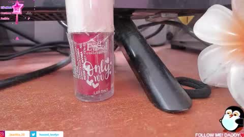 Snapshot of evelynhoward23 chatting on 10/09/25, 06:06 LAURA SOFIA INDEPENDENT MODEL FOLLOW ME NOW ALMOST 10000 FOLLOWERS online show from 10/09/25, 06:06