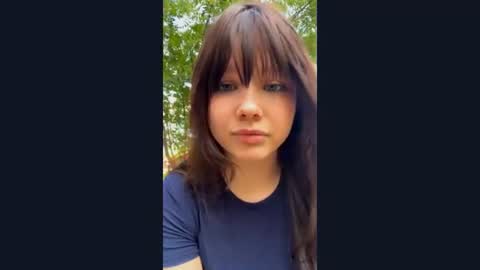 Snapshot of evelynhudson chatting on 06/25/26, 10:53 Evelyn Velvet online show from 06/25/26, 10:53