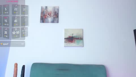 Evelyn martinez  online show from 04/25/26, 01:41