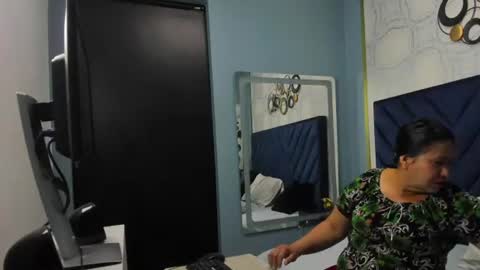evelynrosi_ online show from 07/09/26, 11:58