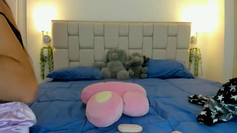 Snapshot of even_scoty chatting on 11/05/25, 02:28 even_scoty online show from 11/05/25, 02:28