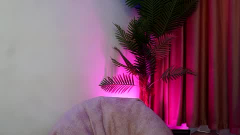 EvePosh online show from 04/23/26, 12:29