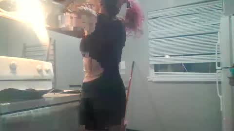 Snapshot of everever123 chatting on 02/27/25, 08:06 everever123 online show from 02/27/25, 08:06