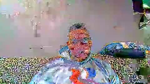 Snapshot of evergreenseoulmate chatting on 12/14/25, 07:40 SeoulMate online show from 12/14/25, 07:40