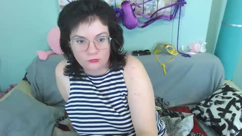 Everly online show from 12/14/24, 05:29