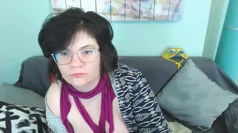 Everly online show from 02/10/25, 05:52