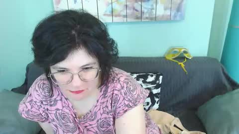 Everly online show from 02/13/25, 05:22