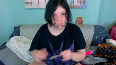 Everly online show from 02/08/26, 04:38