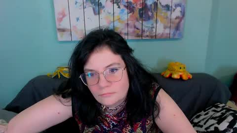 Everly online show from 04/23/26, 06:47