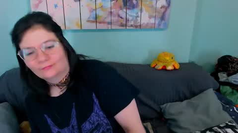 Snapshot of everly_rays chatting on 05/06/26, 03:13 Everly online show from 05/06/26, 03:13