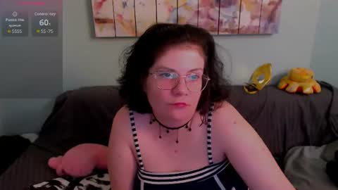 Snapshot of everly_rays chatting on 06/16/26, 05:48 Everly online show from 06/16/26, 05:48