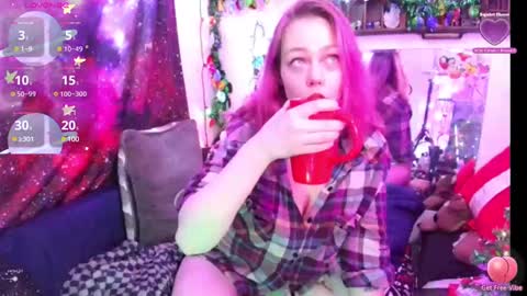 Evie online show from 12/20/24, 06:35