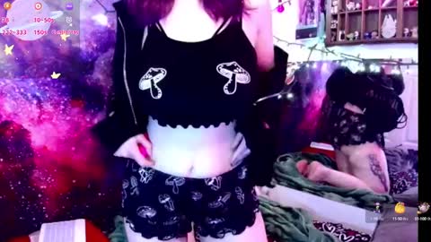 Evie online show from 02/28/25, 09:58