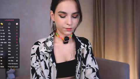 Anita online show from 10/03/25, 02:41