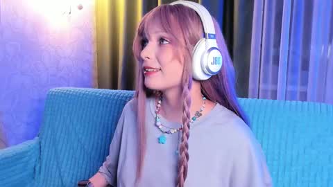 Forget me not eve on CB online show from 11/08/25, 10:08