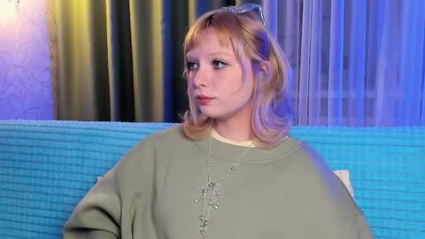 Forget me not eve on CB online show from 11/22/25, 08:35