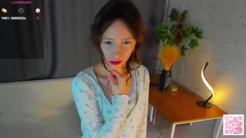Snapshot of evetteagner chatting on 10/19/25, 06:08 Naomi online show from 10/19/25, 06:08