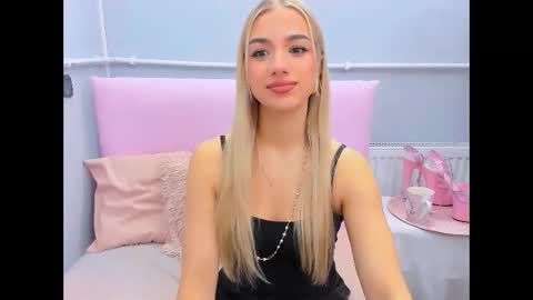 Eve online show from 11/08/25, 05:12