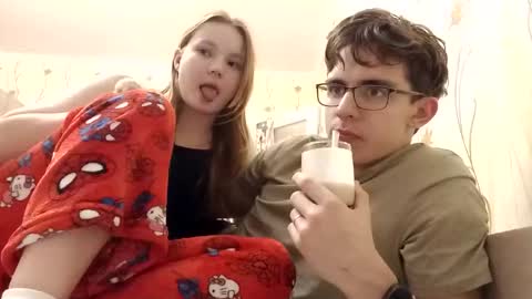 Snapshot of evgeniy_anna chatting on 02/04/26, 07:53 Evgeniy and Anna online show from 02/04/26, 07:53