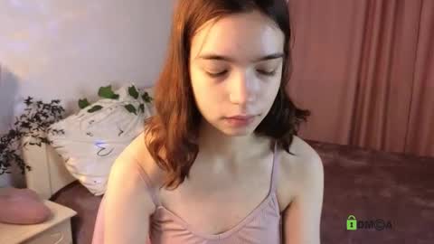 evi_brook online show from 09/20/25, 06:36