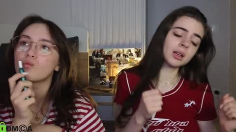 Snapshot of evi_woow chatting on 01/22/25, 10:26 evi_woow online show from 01/22/25, 10:26