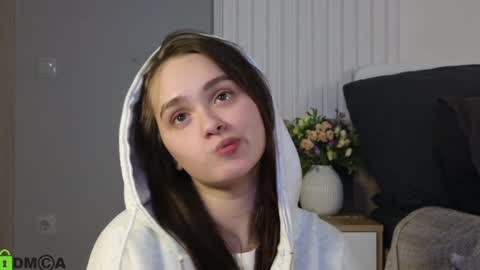 Snapshot of evi_woow chatting on 01/31/25, 10:10 evi_woow online show from 01/31/25, 10:10