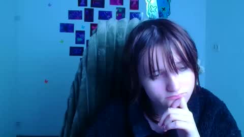 Evie online show from 02/08/26, 07:34