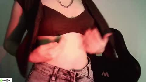 Renesme White Im here from Monday to Friday online show from 04/28/26, 01:26