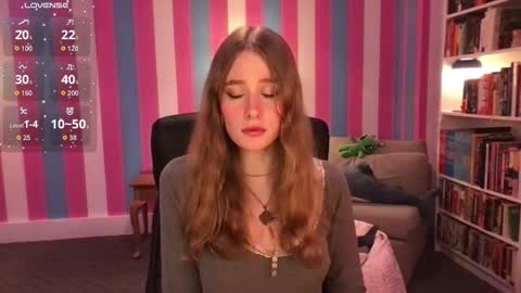 Snapshot of eviecam chatting on 12/03/25, 02:41 Evie3 online show from 12/03/25, 02:41