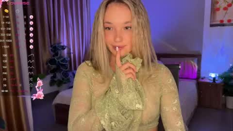 evielina online show from 05/28/26, 11:57