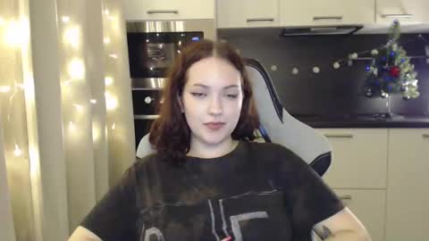 Lessie online show from 12/21/24, 11:45